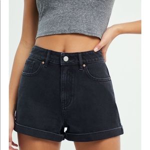 Black mom shorts